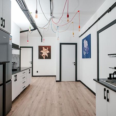 68 Hostel Bishkek Luaran gambar