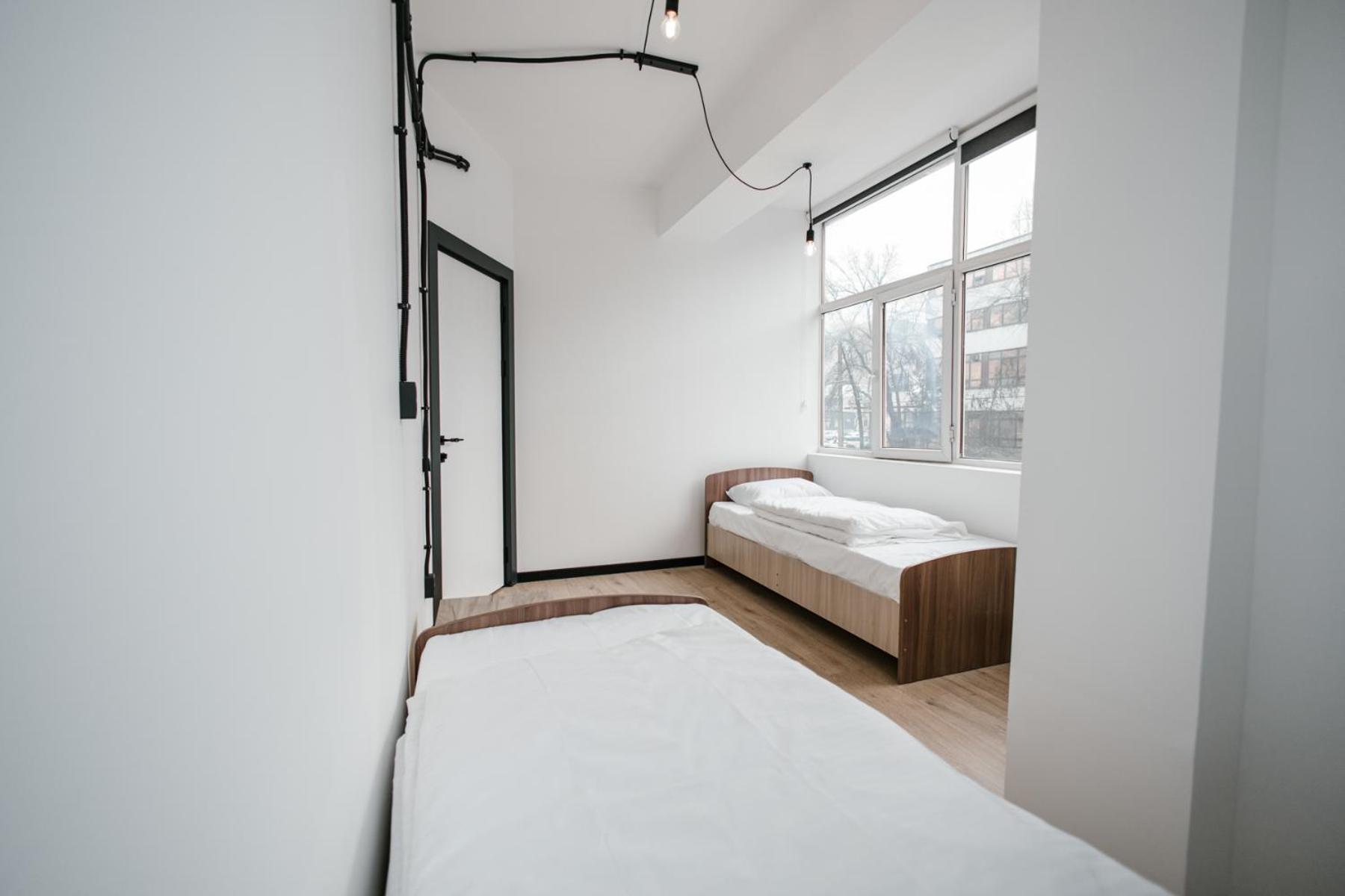 68 Hostel Bishkek Luaran gambar